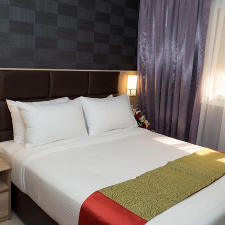 Florida Square Hotel Dubai Ruang foto
