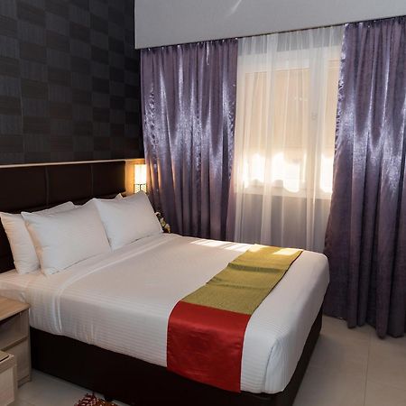 Florida Square Hotel Dubai Ruang foto