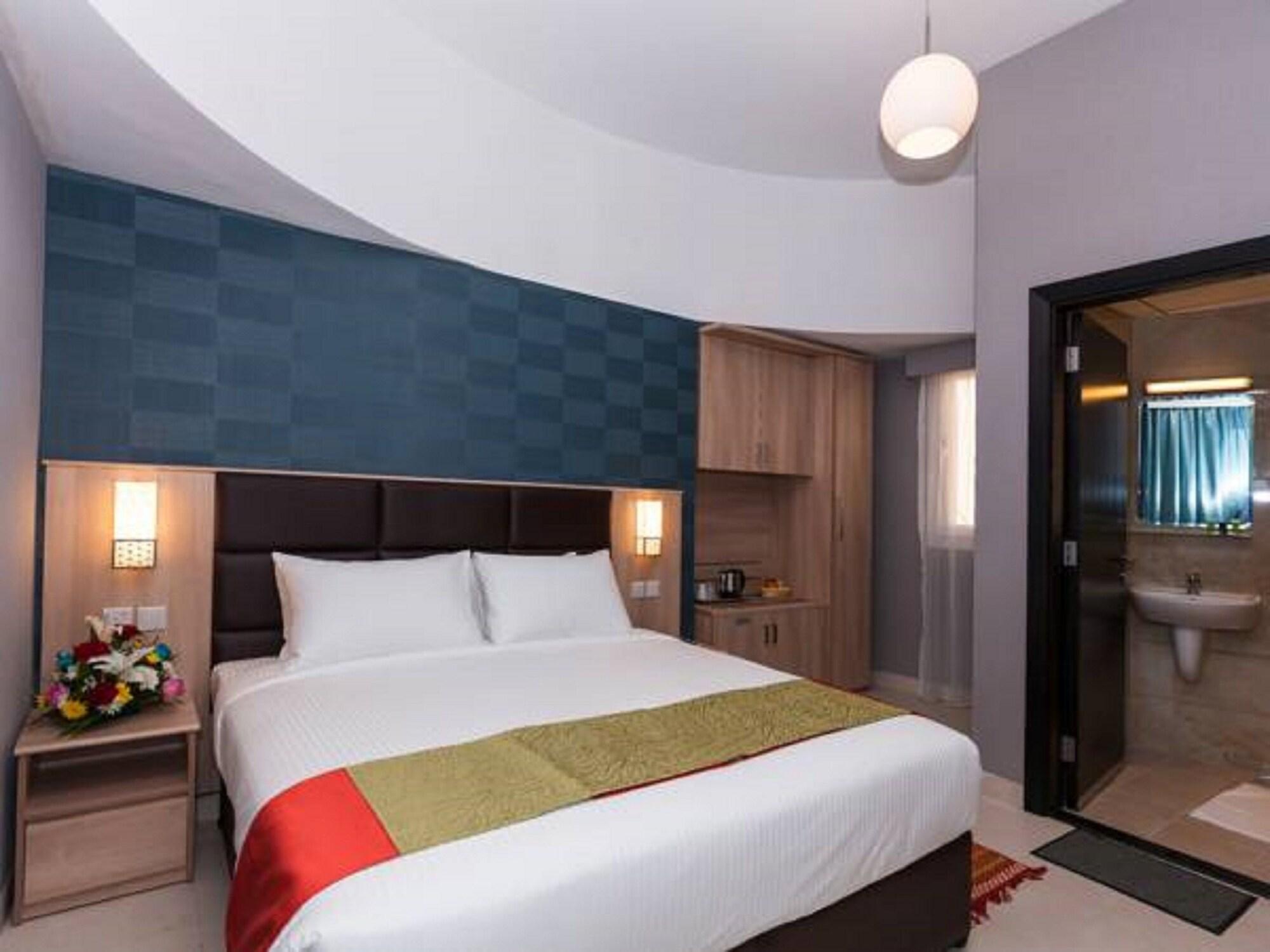 Florida Square Hotel Dubai Bagian luar foto